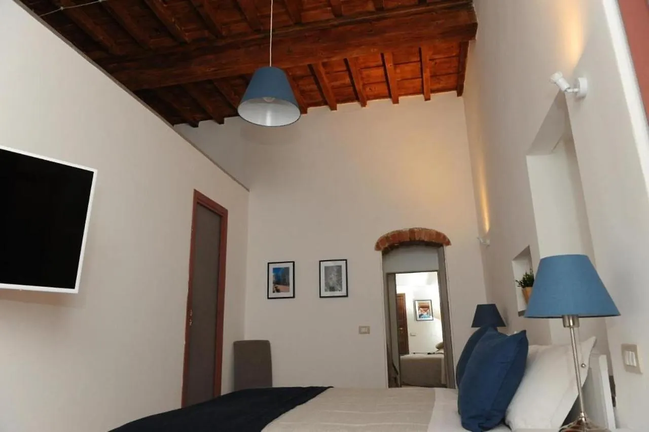 Condotta3Rooms Florens Italien