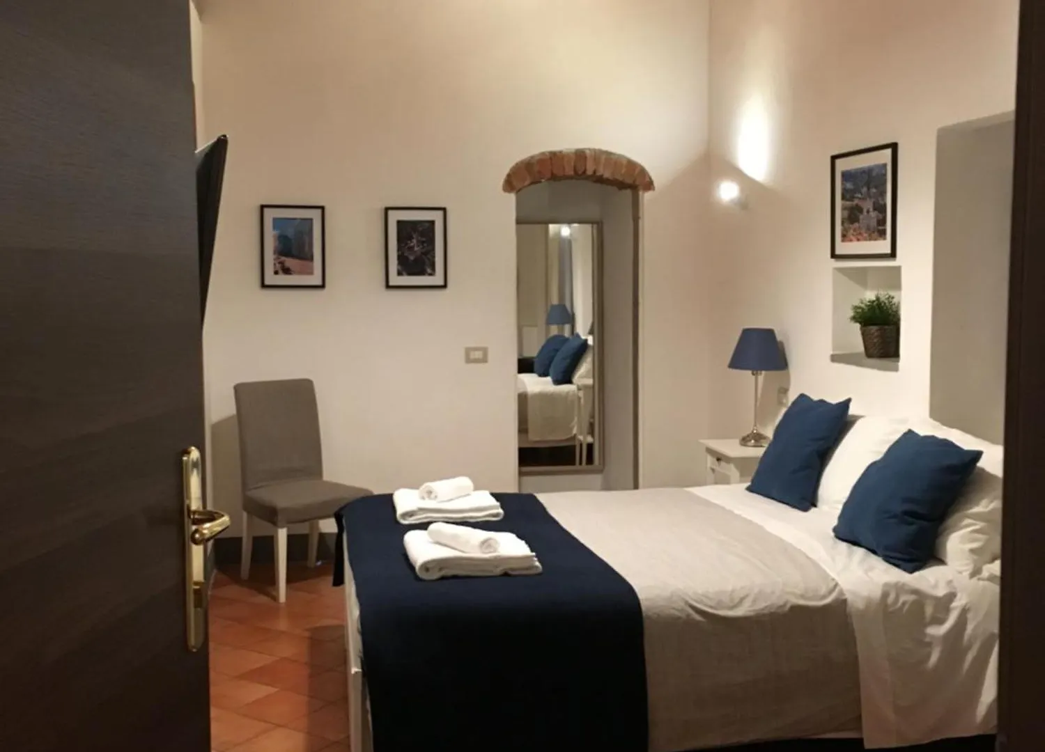 Condotta3Rooms Florens Italien